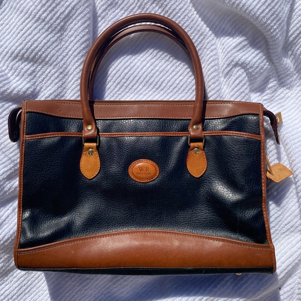 Warren Reed All Weather Pebbled Leather Vintage Black And Brown Purse